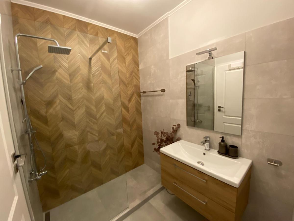 Zen Residence Oradea Εξωτερικό φωτογραφία