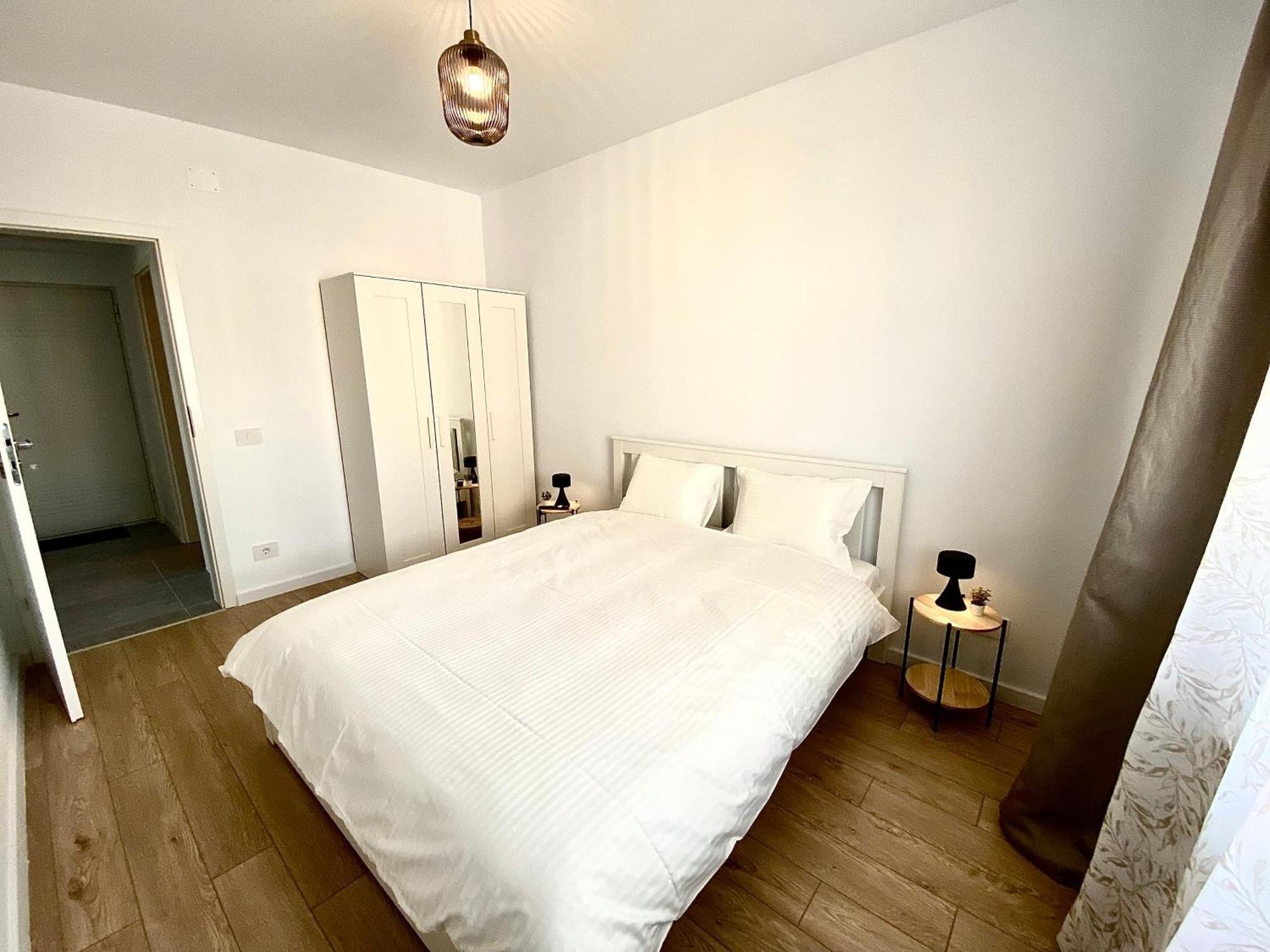 Zen Residence Oradea Εξωτερικό φωτογραφία