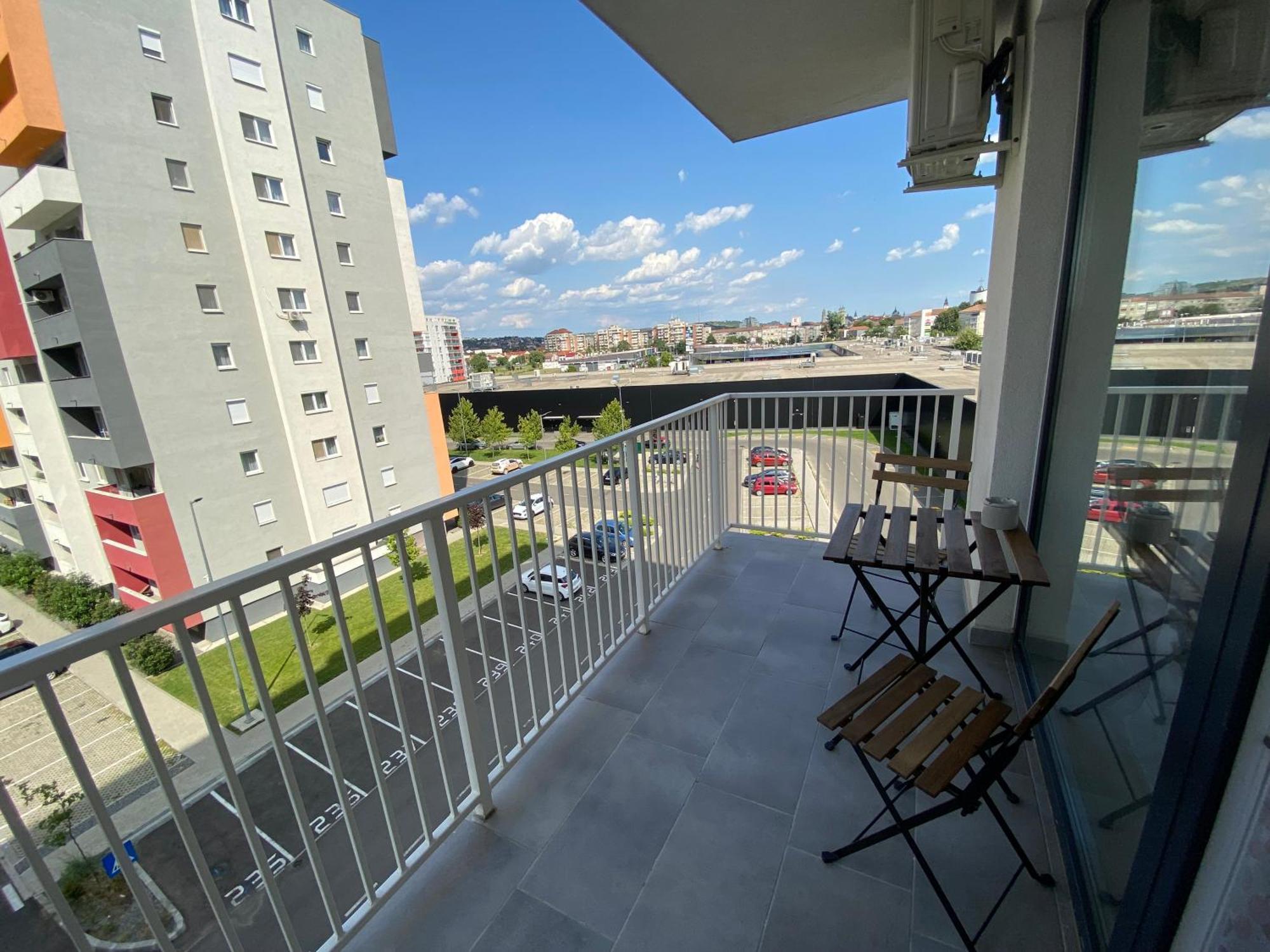 Zen Residence Oradea Εξωτερικό φωτογραφία
