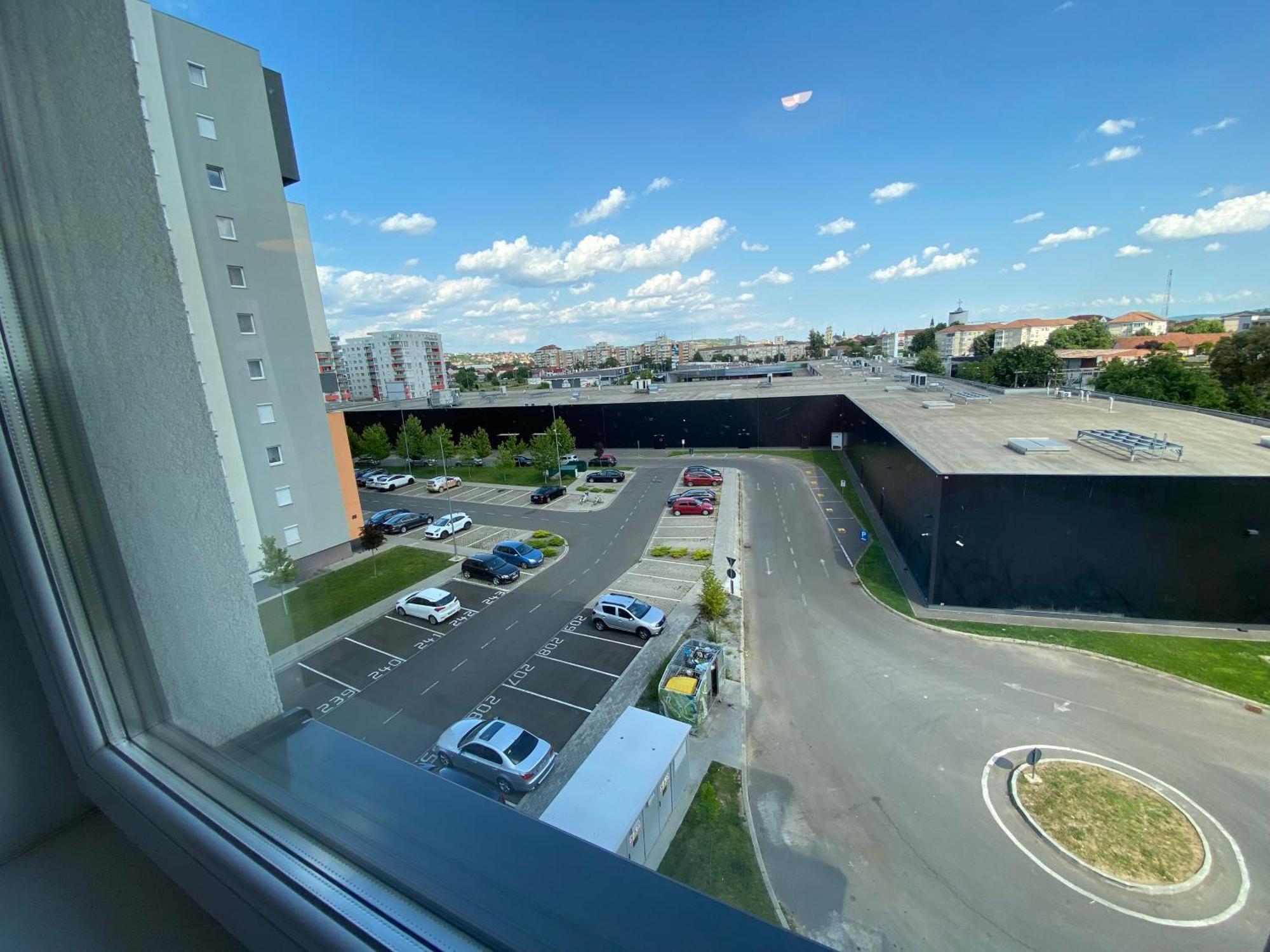 Zen Residence Oradea Εξωτερικό φωτογραφία